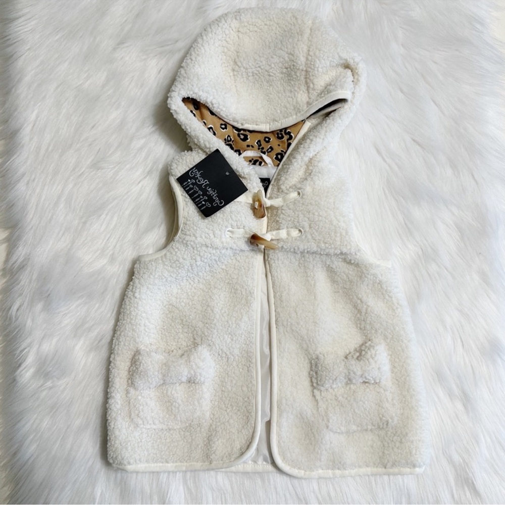 NWT‎ Cynthia Rowley Sherpa Hooded Vest